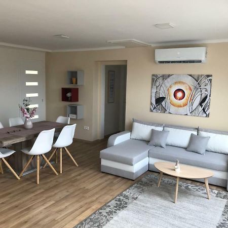 Villa Relax KomfortLak Gárdony Eksteriør billede